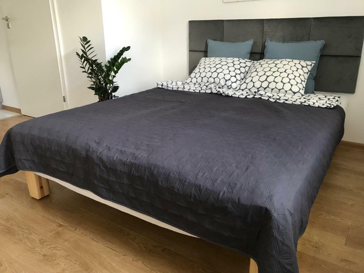 Apartament Rents - Mostowa Parking Free
